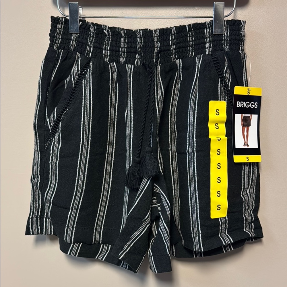 Briggs Womens Linen Blend Shorts
